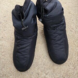 Woman's REI Down Slipper Booties - Size Large